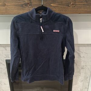 Vineyard Vines navy blue women’s pull over Sweater